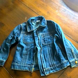 Size 4 kids Jean Jacket like new.